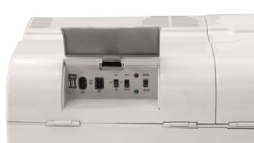 Портативный термоэлектрический холодильник для яхты.