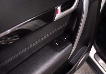 Chevrolet Captiva II SUV Facelifting 2.0 D 163KM 2013 Chevrolet Captiva PL Salon_7 osobowy 2.0 Diesel 163KM, zdjęcie 20