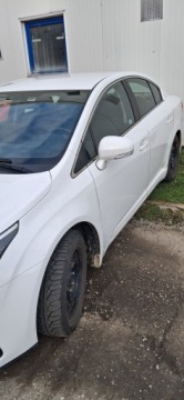 Toyota Avensis III 2014 Toyota Avensis T27 sedan 2.0d 127KM 2014r Salon Polska 1 właściciel, zdjęcie 1