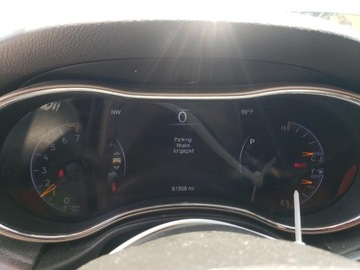 Jeep Grand Cherokee IV 2015 Jeep Grand Cherokee Limited 2015 3.6l 3.6 Benzyna 290KM, zdjęcie 9