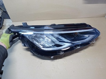 LAMPA REFLEKTOR PRAWY VW GOLF VIII 8 LED EUROPA