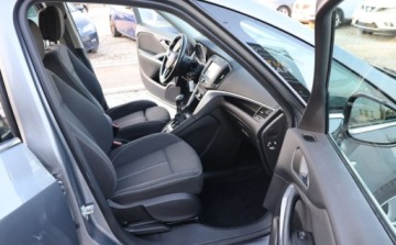 Opel Zafira C Tourer Facelifting 1.4 Turbo 140KM 2018 Opel Zafira Grzane FoteleKierownica, Tempomat, Multifunkcja, Alu, Czujniki, zdjęcie 13