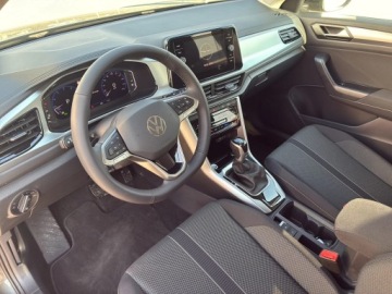 Volkswagen T-Roc I SUV Facelifting 1.5 TSI ACT 150KM 2025 Volkswagen T-Roc Life Plus 1.5 TSI 150 KM, zdjęcie 3