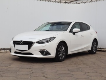 Mazda 3 III Hatchback Facelifting 2.0 SKYACTIV-G 120KM 2016 Mazda 3 2.0 Skyactiv-G, Serwis ASO, Skóra, Xenon, zdjęcie 1