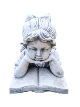 FIGURKA BETONOWA - DZIEWCZYNKA LEŻĄCA Z KSIĄŻKĄ