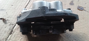 YAMAHA XJ 600 92-97 ПЕРЕДНИЙ ТОРМОЗНОЙ СУППОРТ