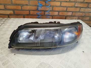 LAMPA LEWA PRZEDNIA VOLVO V70