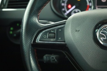 Skoda Octavia III RS Kombi 2.0 TDI 184KM 2014 Skoda Octavia 2.0 TDI, 181 KM, DSG, Skóra, Navi, zdjęcie 14
