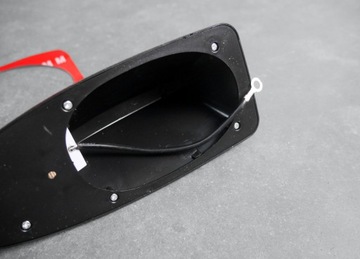 Универсальная автомобильная FM-антенна PŁETWA