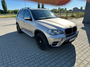 BMW X5 F15 SUV xDrive35i 306KM 2013 BMW X5 3.0B xd40i, 306KM,FULL OPCJA, Skóra, Alu, zdjęcie 2