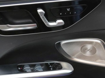 Mercedes Klasa C W206 Limuzyna AMG 2.0 43AMG 408KM 2026 MERCEDES-BENZ C Klasa AMG 43 4-Matic 2.0 (408KM) 2026, zdjęcie 9