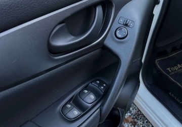 Nissan Qashqai II Crossover Facelifting 1.5 dCi 115KM 2019 Nissan Qashqai LIFT gwarancja ZAREJESTROWANY bezwypadkowy FABRYCZNY LAK, zdjęcie 33