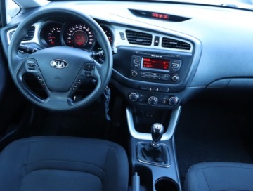 Kia Ceed II Kombi 1.6 CRDi 128KM 2014 Kia Ceed 1.6 CRDi, Salon Polska, Klima, zdjęcie 6