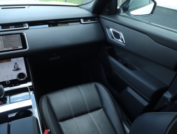 Land Rover Range Rover Velar SUV 2.0 250KM 2022 Land Rover Range Rover Velar P250, Salon Polska, zdjęcie 7
