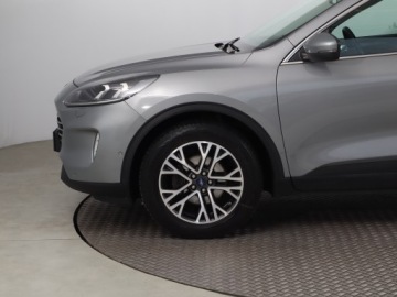 Ford Kuga III SUV 2.0 EcoBlue 190KM 2020 Ford Kuga 2.0 EcoBlue, Salon Polska, 187 KM, 4X4, zdjęcie 14