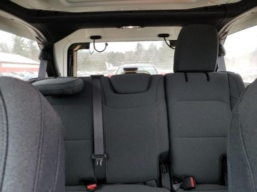 Jeep 2024 Jeep Wrangler 2024r., Sport, od ubezpieczalni 3.6 Benzyna 285KM, zdjęcie 8