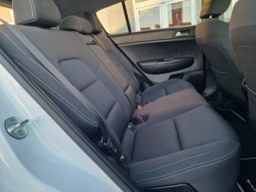 Kia Sportage IV SUV 1.6 GDI 132KM 2016 Kia Sportage 1.6 Benzyna Spirit Kamera, zdjęcie 19
