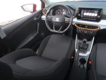 Seat Arona Crossover Facelifting 1.0 TSI 110KM 2022 Seat Arona 1.0 TSI, Salon Polska, Serwis ASO, zdjęcie 6