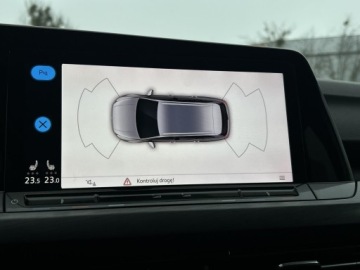 Volkswagen Golf VIII Variant 1.5 eTSI 150KM 2022 Volkswagen Golf APP!Tempomat ACC!Ambiente!Podgrzew, zdjęcie 27