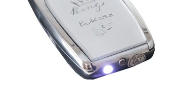 Брелок для ключей с гравировкой, светодиодный брелок для ключей, зажигалка, фонарик