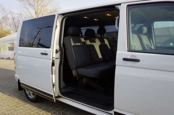 Volkswagen Caravelle T5 Caravelle Facelifting długi rozstaw osi 2.0 TDI 140KM 2010 Volkswagen Caravelle 2.0 TDI CR 140 KM, 9osob, Klima, Long, GWARANCJA 2.0, zdjęcie 21