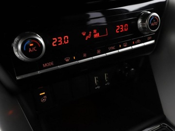 Mitsubishi Eclipse Cross SUV PHEV 2.4 188KM 2023 Mitsubishi Eclipse Cross FV23% PHEV navi 4x4, zdjęcie 26