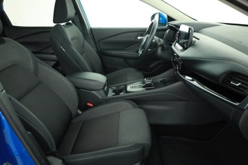 Nissan Qashqai III Crossover 1.3 DIG-T MHEV 158KM 2022 Nissan Qashqai 1.3 DIG-T MHEV, Salon Polska, zdjęcie 6