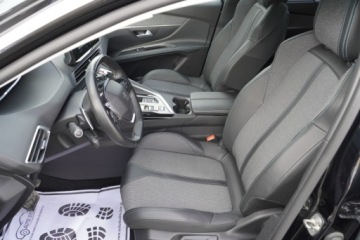 Peugeot 5008 II 2022 Peugeot 5008 LiftingPol SkoraNaviKameraAsystenty7 Foteli180KMBezwypadkowy, zdjęcie 9