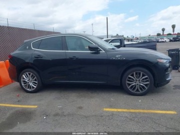 Maserati Levante 2022 Maserati Levante GT 2022 3.0l 3.0 Benzyna 345KM, zdjęcie 6