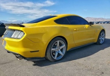 Ford Mustang VI Convertible 5.0 Ti-VCT 421KM 2015 Ford Mustang Auta z USA - Zapytaj o wiecej ofert 5.0 Benzyna 421KM, zdjęcie 6