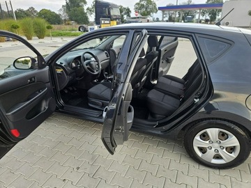 Hyundai i30 I Hatchback 1.4 109KM 2009 Hyundai i30 1.4 109 km klima, elektryka, zdjęcie 9