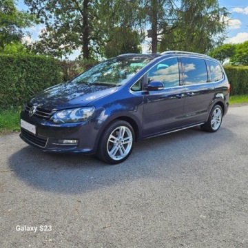 Volkswagen Sharan II Van Facelifting 2.0 TDI SCR 150KM 2017 Volkswagen Sharan Aluminiowe Felgi Czujniki ParkowaniaNawigacja Gwarancja, zdjęcie 1
