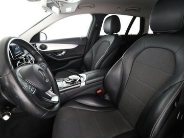 Mercedes Klasa C W205 2016 Mercedes C 350 PHEV Automat Avantgarde Klimatronik, zdjęcie 12