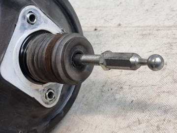 НАСОС СЕРВОТОРМОЗНОЙ OE 4F0612105G AUDI A6 C6 2.0TDI 05R