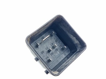 DODGE RAM 1500 LONGHORN OMEZENÍ FACELIFT 3.0 D RELÉ SVÍČEK ŽHAVÍCÍCH 15R