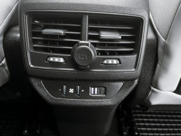 Peugeot 5008 II Crossover 2.0 BlueHDI 150KM 2018 Peugeot 5008 2,0 HDi EL.DACH 1wł Bezwyp Kraj, zdjęcie 14