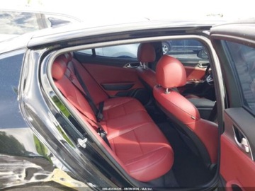 Kia Stinger 2022 Kia Stinger GT1 2022 3.3l 3.3 Benzyna 368KM, zdjęcie 12