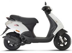 Передняя крышка козырька PIAGGIO ZIP 07-