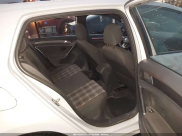 Volkswagen Golf VIII 2019 Volkswagen Golf GTI 2.0T S 2019 2.0 Benzyna 228KM, zdjęcie 13