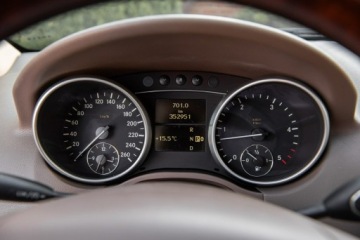 Mercedes Klasa M W164 Off-roader 3.0 V6 (320 CDI) 224KM 2007 Mercedes ML 320 AMG-Line ! 4 Matic Full Opcja !, zdjęcie 31