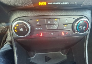 Ford Fiesta VIII Hatchback 3d 1.1  70KM 2017 Ford Fiesta Ford Fiesta 1.1 MK8 Nie ECOBOOST Tarnow 1.1 Benzyna 92KM, zdjęcie 15
