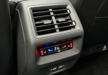 Volkswagen Tiguan III 2024 Volkswagen Tiguan 4Motion R-Line Pakiety, Kamera 360, Hak, Matrix, GPS, A, zdjęcie 34