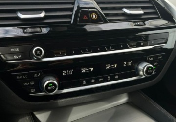 BMW Seria 5 G30-G31 Touring Facelifting 2.0 520d 190KM 2022 BMW Seria 5 XDrive LED Luxury Faktura VAT23 2.0 Diesel 190KM, zdjęcie 22