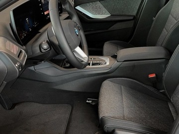 BMW Seria 1 F70 2025 BMW Seria 1 116 Sport Hatchback 1.5 (122KM) 2025, zdjęcie 4