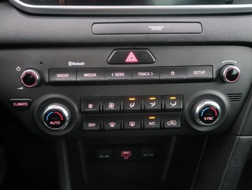 Kia Sportage IV SUV Facelifting 1.6 GDI 132KM 2020 Kia Sportage 1.6 GDI, Salon Polska, 1. Właściciel, zdjęcie 16