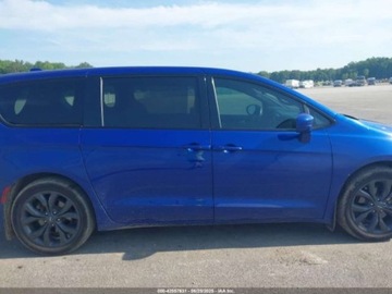 Chrysler Pacifica II 2020 Chrysler Pacifica Touring 2020 3.6l 3.6 Benzyna 287KM, zdjęcie 6