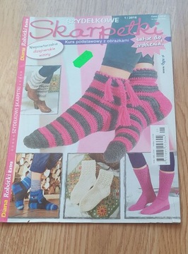 Szydełkowe skarpetki - Diana Robótki Extra 1/2016