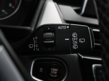 BMW Seria 2 F22-F23-F45-F46 Gran Tourer 216d 116KM 2015 BMW 2 Active Tourer 216d Active Tourer, Skóra, zdjęcie 21