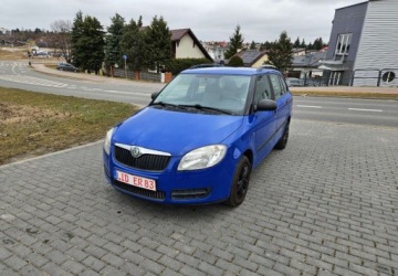 Skoda Fabia II Kombi 1.4 i 16V 85KM 2009 Skoda Fabia 1.4MPi 86KM Kombi Klima 1.4 Benzyna 86KM, zdjęcie 2