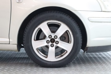 Toyota Avensis II Kombi 2.0 VVT-i 147KM 2005 Toyota Avensis 2.0 VVT-i, Automat, Klima, zdjęcie 14